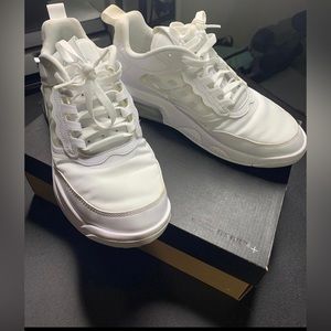 Men’s Jordan Max 200
